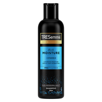 TRESemmé Rich Moisture Shampoo - The Fusion Mart UK