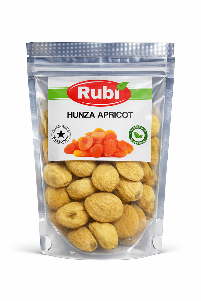 Dried Hunza apricots Jardaloo from The Fusion Mart UK, showcasing golden, plump apricots in various package sizes.