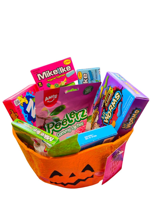 HALLOWEEN AMERICAN SWEET & CHOCOLATE HAMPER - £15.99