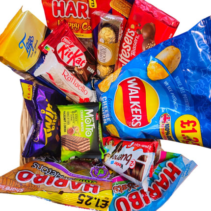 CHOCLATE AND CRISP GIFT HAMPERS - £19.99