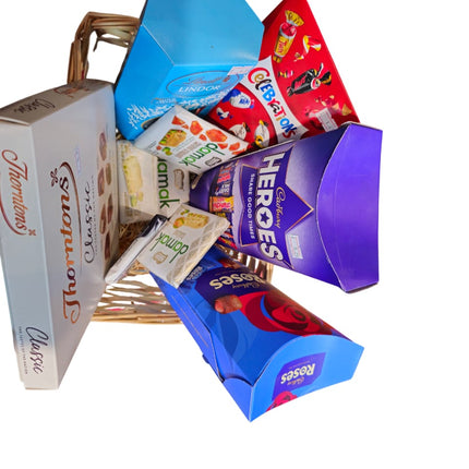 CHOCOLATE  BOXES GIFT HAMPERS - The Fusion Mart UK
